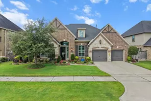 5715 Balcones Ridge Ln, Houston, TX 77059 - Photo 2