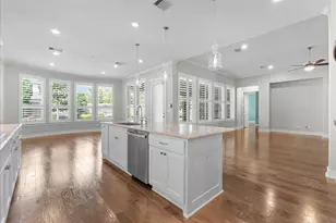 5715 Balcones Ridge Ln, Houston, TX 77059 - Photo 18