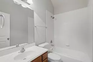 13730 View Meadow Ln, Houston, TX 77034 - Photo 16