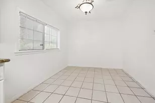 4731 Brookston St, Houston, TX 77045 - Photo 6