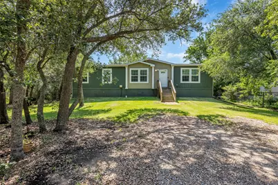 734 13th Street, Dickinson, TX 77539 - Photo 2