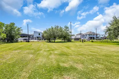 734 13th Street, Dickinson, TX 77539 - Photo 22