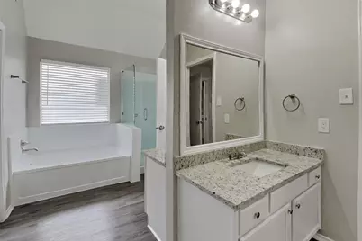 1247 Kings Creek Trail, Missouri City, TX 77459 - Photo 10