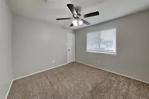 1247 Kings Creek Trail, Missouri City, TX 77459 - Photo 14