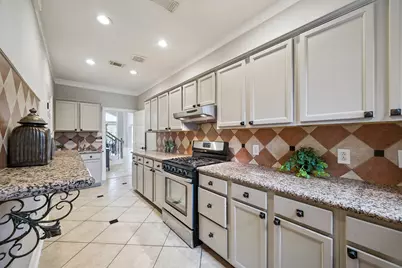 5126 Beacon Point, Sugar Land, TX 77479 - Photo 26