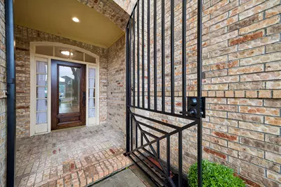 5126 Beacon Point, Sugar Land, TX 77479 - Photo 2