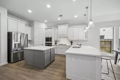 11210 Burgus Farm Road, Humble, TX 77346 - Photo 10