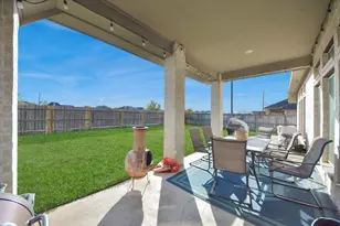 9238 Lakeshores Lagoon Ln, Cypress, TX 77433 - Photo 32