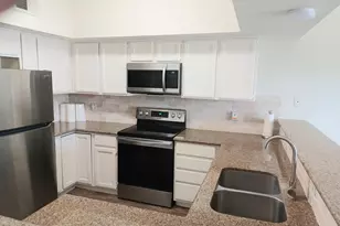 128 April Point Dr S, Conroe, TX 77356 - Photo 10