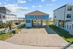 3026 Copacabana Dr, Crystal Beach, TX 77650 - Photo 8