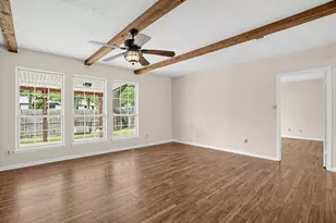 201 Prince of Wales St, Conroe, TX 77304 - Photo 10