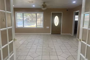 7868 Broadview Dr, Houston, TX 77061 - Photo 4