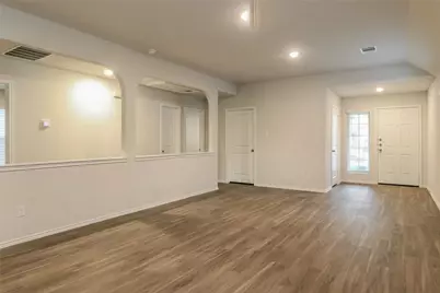 2134 Middle Ridge Drive, Conroe, TX 77301 - Photo 4