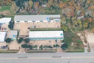 6731 W Broadway St, Pearland, TX 77581 - Photo 2