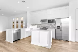 29323 Meadowcreek Hl Dr, Waller, TX 77484 - Photo 12