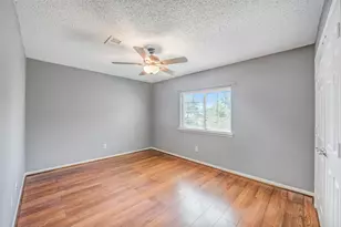 9002 Havencrest Dr, Houston, TX 77083 - Photo 24