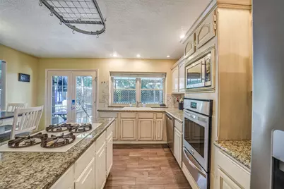 9002 Havencrest Drive, Houston, TX 77083 - Photo 12