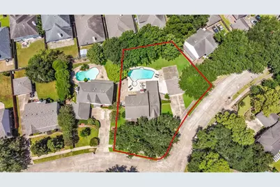 9002 Havencrest Drive, Houston, TX 77083 - Photo 2