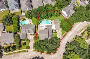 9002 Havencrest Dr, Houston, TX 77083 - Photo 2