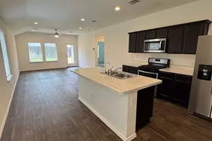 22446 N Gilded Peak Ln, Spring, TX 77373 - Photo 4