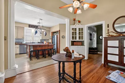 106 E Valverde Street, Brenham, TX 77833 - Photo 6