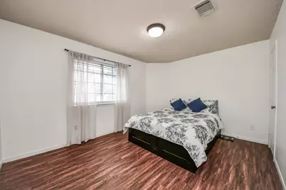 7903 Veranda Drive, Cove, TX 77523 - Photo 14