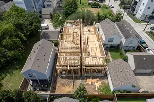 1016 Ruthven St, Houston, TX 77019 - Photo 22