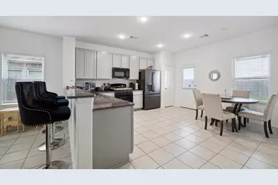8711 Willet Street, Baytown, TX 77521 - Photo 6