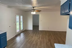 335 Carroll Roads E, Richmond, TX 77469 - Photo 12