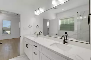 1526 Chestnut St, Houston, TX 77009 - Photo 34