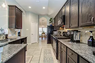 9519 White Lndg, Mont Belvieu, TX 77523 - Photo 10