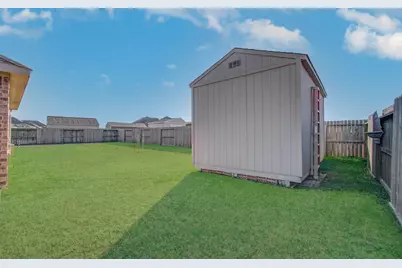 9519 White Landing, Mont Belvieu, TX 77523 - Photo 38