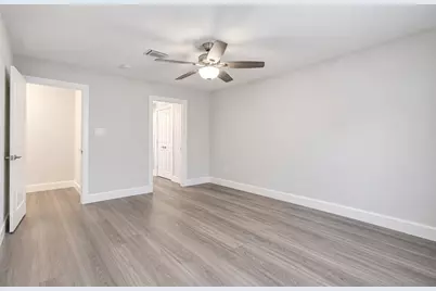 536 Robert E Lee Drive, Conroe, TX 77302 - Photo 20