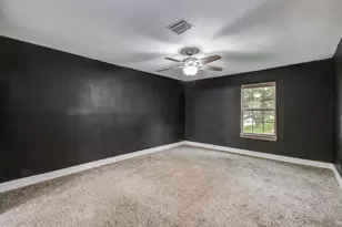 536 Robert E Lee Dr, Conroe, TX 77302 - Photo 36