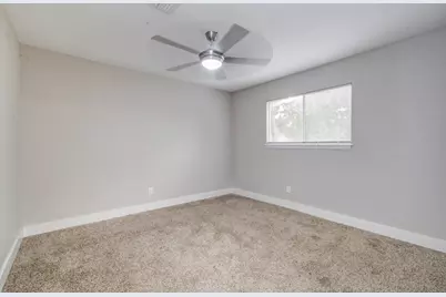 536 Robert E Lee Drive, Conroe, TX 77302 - Photo 34
