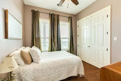 220 Kings Drive, Freeport, TX 77541 - Photo 32