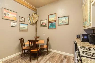 220 Kings Drive, Freeport, TX 77541 - Photo 38