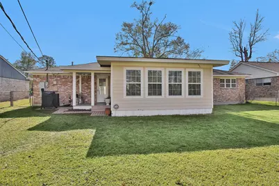 227 Crest Hill Drive, Conroe, TX 77301 - Photo 26