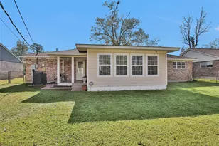 227 Crest Hill Dr, Conroe, TX 77301 - Photo 26