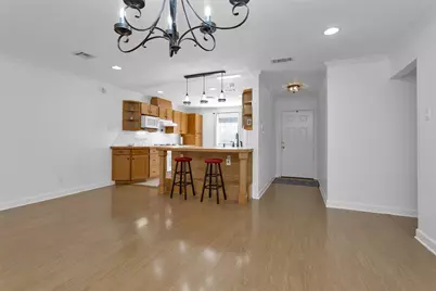 227 Crest Hill Drive, Conroe, TX 77301 - Photo 6