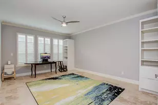 2 Woodstone St, Houston, TX 77024 - Photo 10