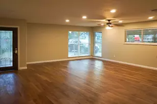 8521 Woodlyn Rd, Houston, TX 77028 - Photo 24