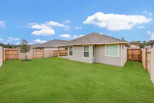 1575 King Rnch Rd, Conroe, TX 77301 - Photo 32