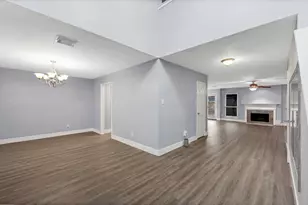 12722 Wolf Creek Ct, Humble, TX 77346 - Photo 4