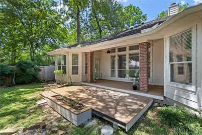 11 Belcarra Place, The Woodlands, TX 77382 - Photo 20