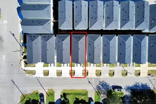 4818 Cochran St, Houston, TX 77009 - Photo 2