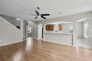 3623 Englewood Dr, Pearland, TX 77584 - Photo 8
