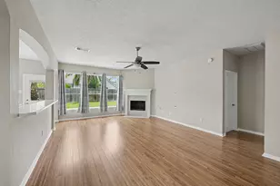 3623 Englewood Dr, Pearland, TX 77584 - Photo 4