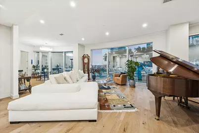 1600 Post Oak Boulevard #802, Houston, TX 77056 - Photo 2