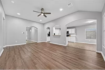 21715 Texian Court, Spring, TX 77388 - Photo 10